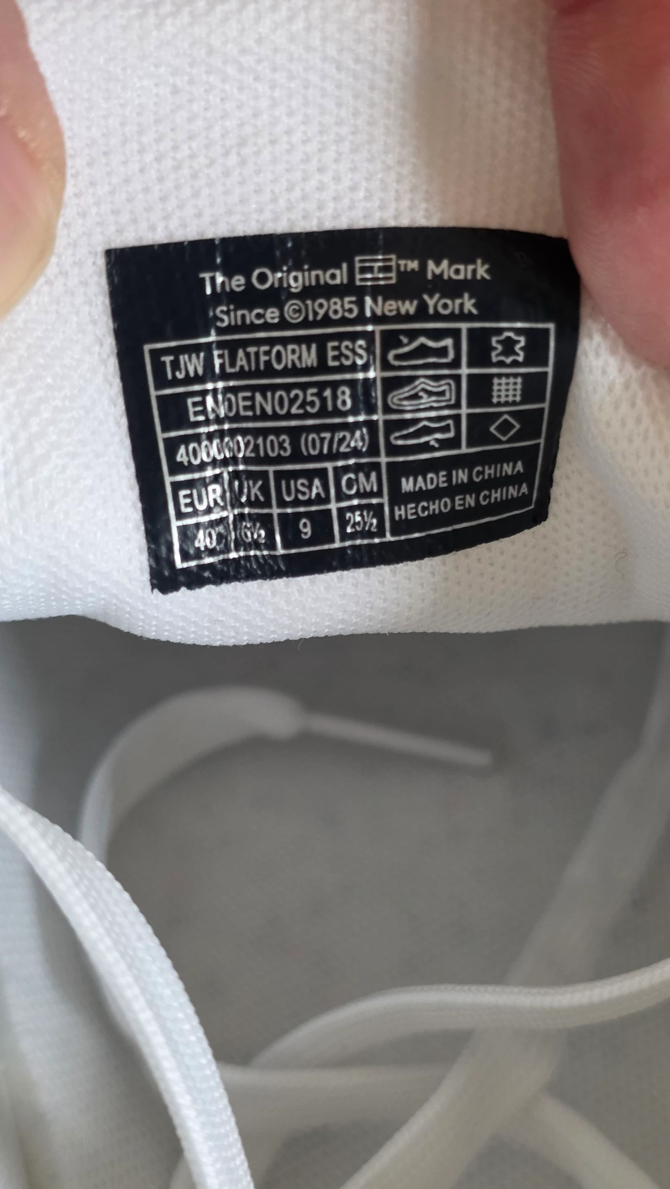 Authentieke Tommy jeans maat 40 nooit gedragen – photo 6